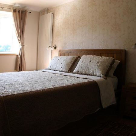 Bed and Breakfast Millenium House 1 Jezerce Exterior foto
